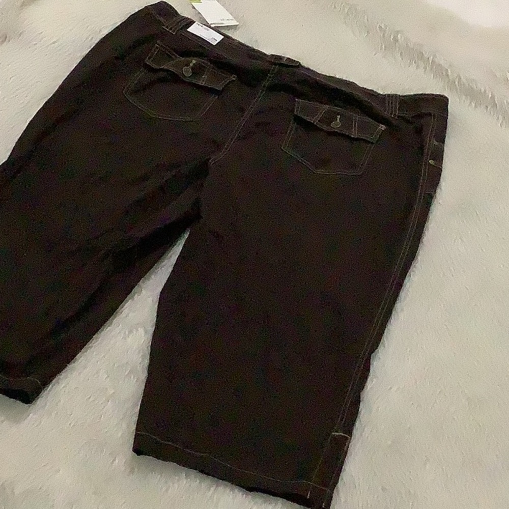 Style and co brown Capri shorts new with tag - Picture 7 of 8